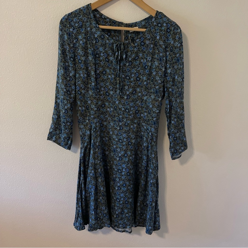 Hollister Ditsy Floral Paisley Fit and Flare Dress Olive Blue Keyhole NWT-9